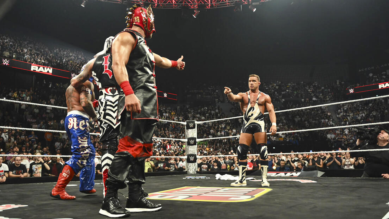 WWE Raw Rey Mysterio Penta Dragon Lee Chad Gable