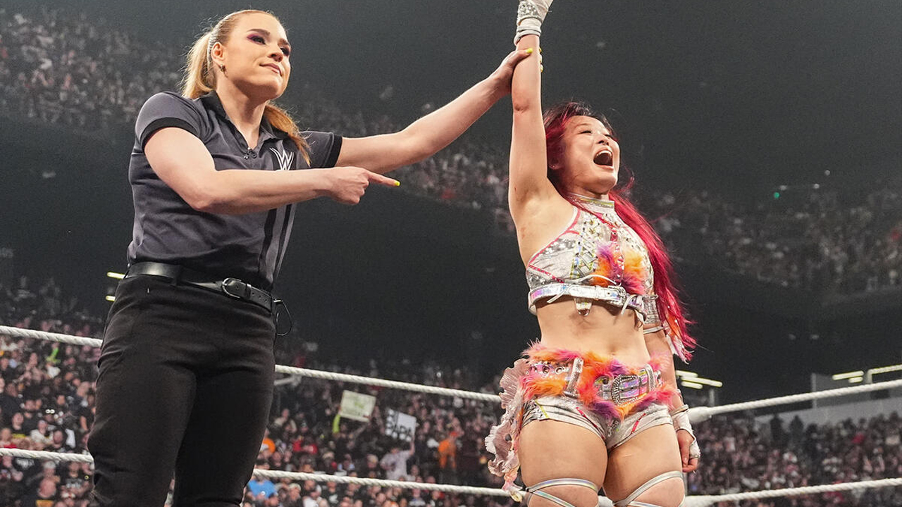 WWE Raw IYO SKY