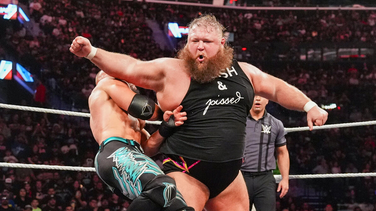 WWE Raw Austin Theory Otis