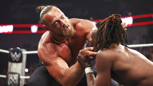 BIG (Literally...) Return Takes Place On WWE Raw (WWE News)