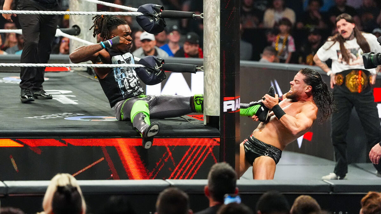 WWE Raw Je'Von Evans JD McDonagh Dominik Mysterio