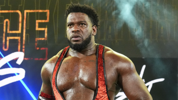 WWE Raw Star Out Of Action 