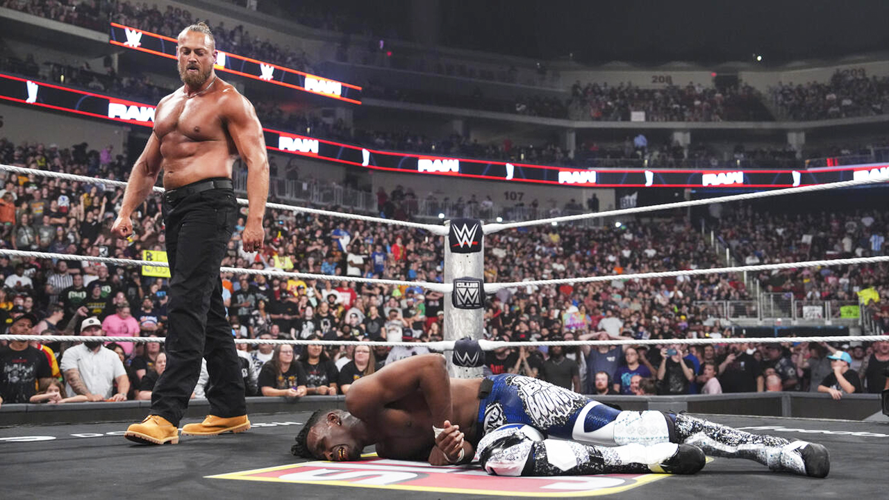 WWE Raw Big Cass Je'Von Evans