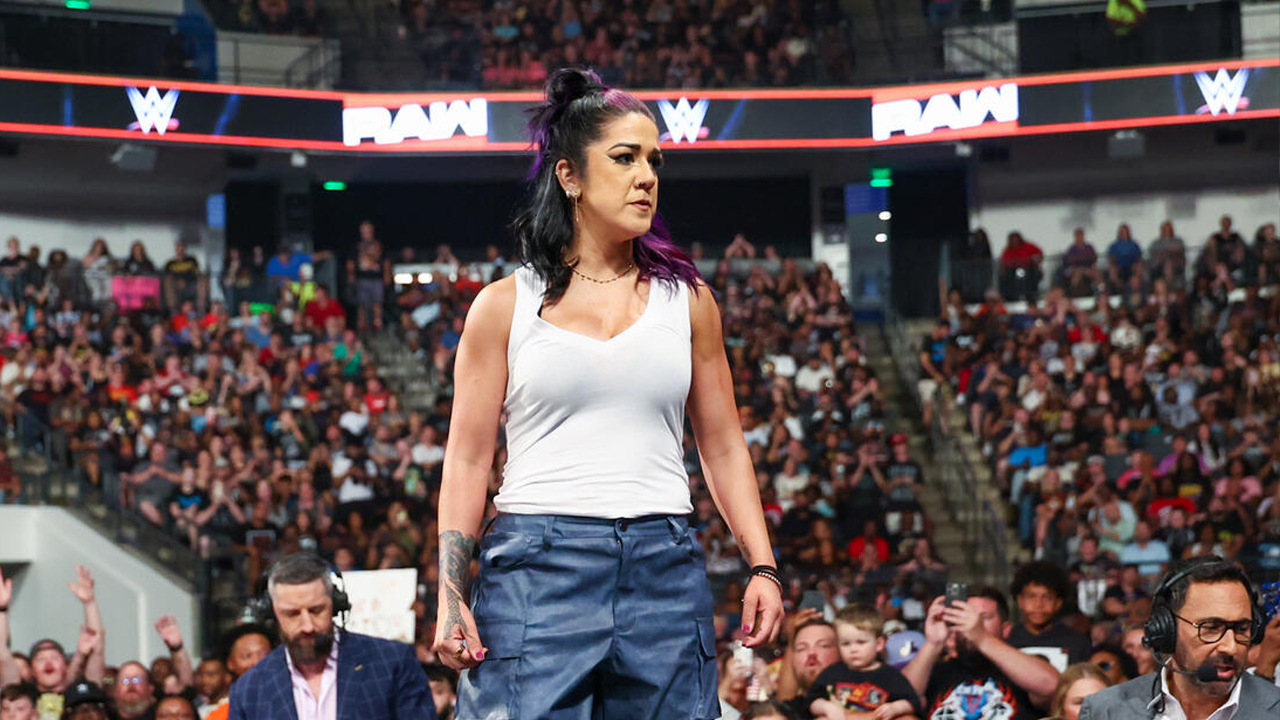 WWE Raw Bayley