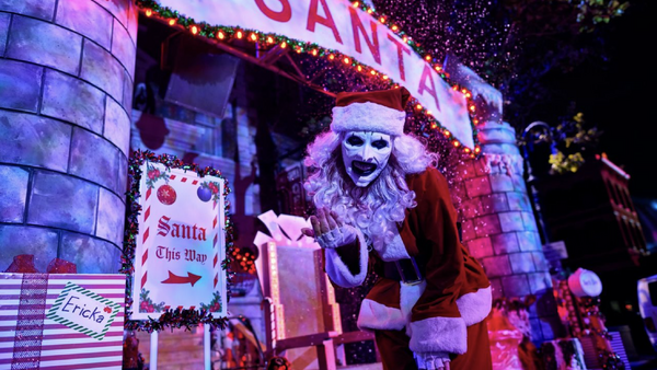Universal Orlando Halloween Horror Nights Art the Clown
