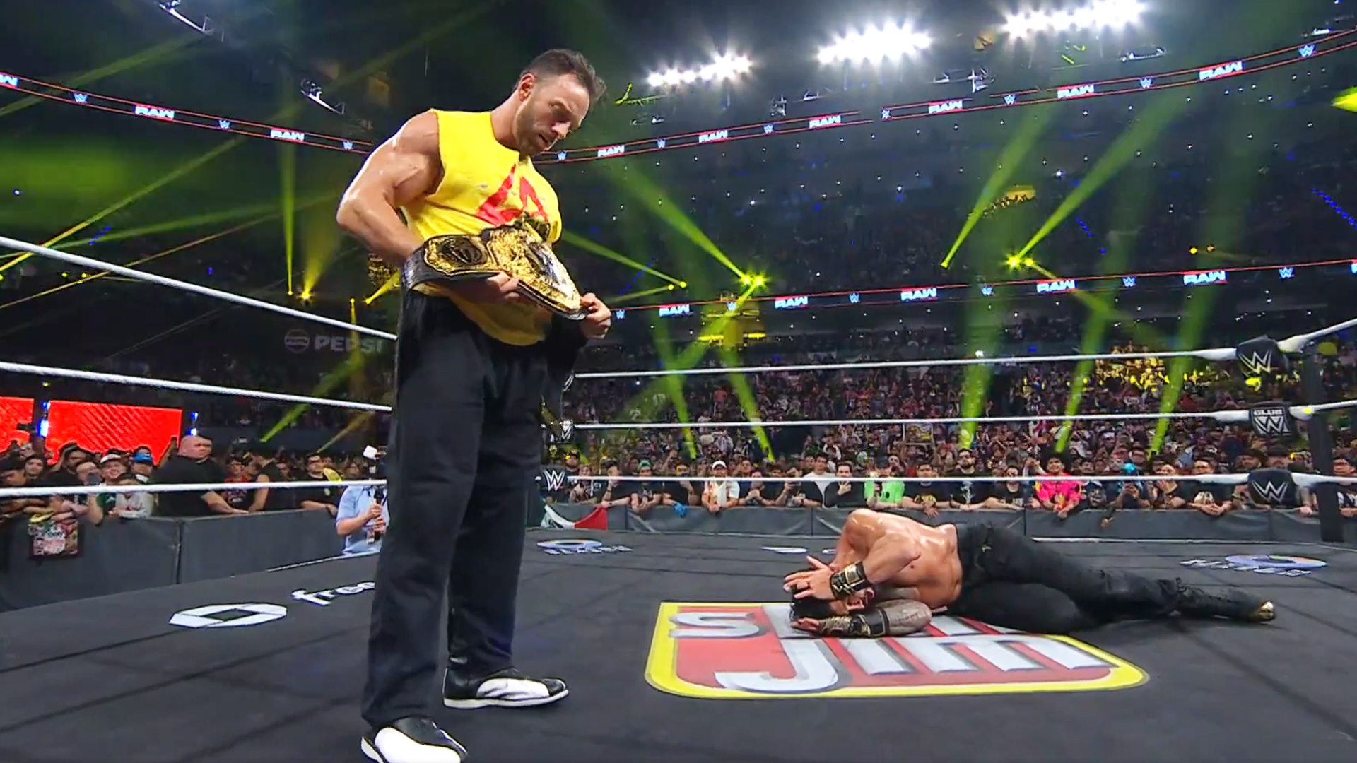 What Happened After Last Night’s WWE Raw Went Off Air? Huge Roman Reigns Move! (WWE News)