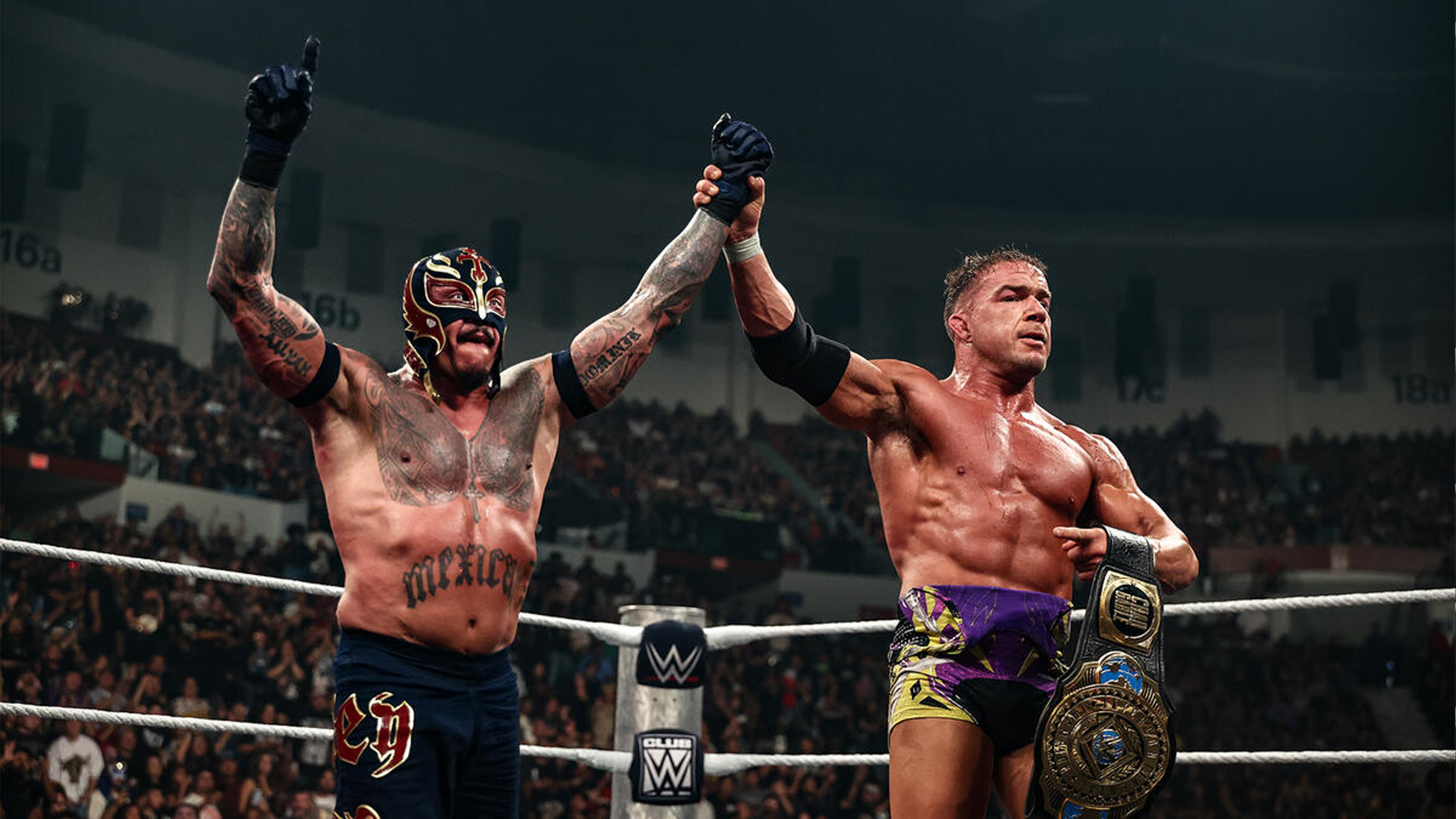 WWE Raw Rey Mysterio Chad Gable